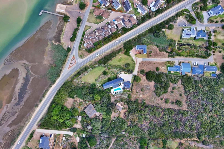 4 Bedroom Property for Sale in Stilbaai Wes Western Cape